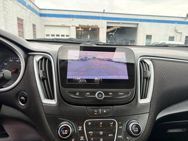 Used 2023 Chevrolet Malibu LT FWD image 19