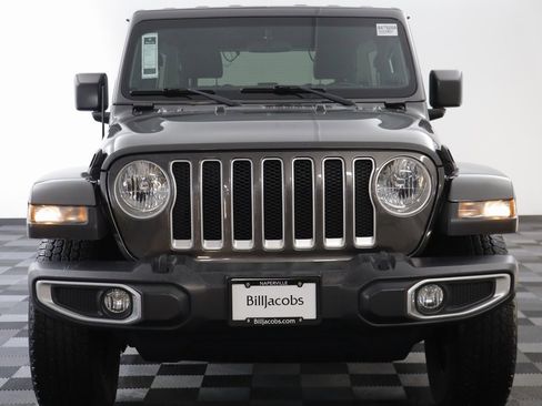 Used 2018 Jeep Wrangler Unlimited Sahara w/ Dual Top Group image 21