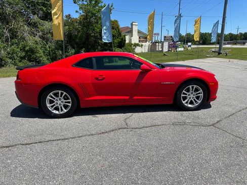 Used 2015 Chevrolet Camaro LT w/ Black Rally Stripe Package RWD image 6