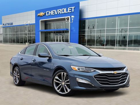 Used 2024 Chevrolet Malibu LT image 1