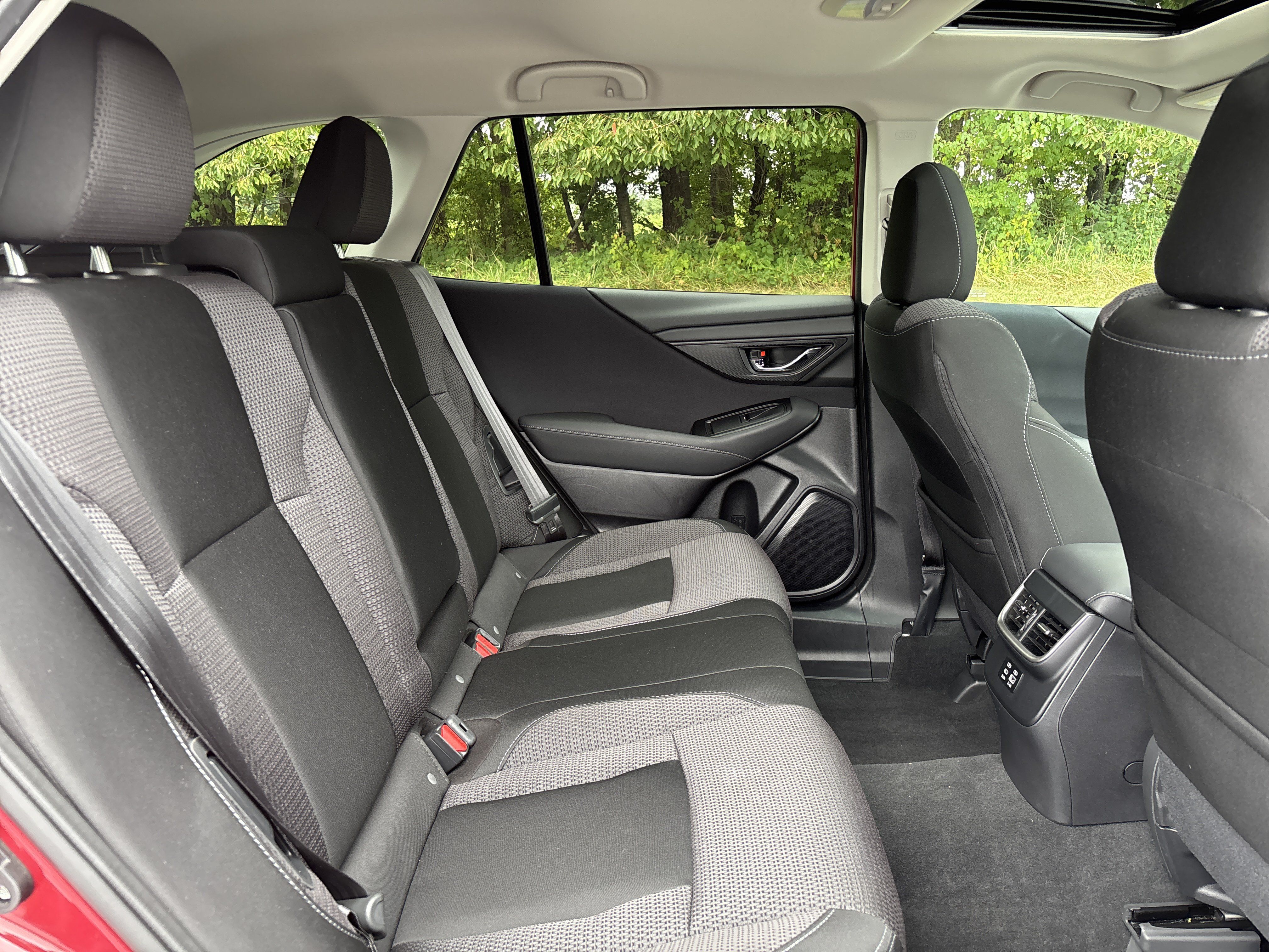 Certified 2024 Subaru Outback Premium AWD/4WD image 24