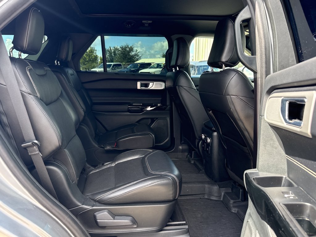 Certified 2022 Ford Explorer ST w/ Equipment Group 401A AWD/4WD image 29