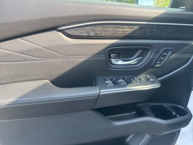 New 2026 Honda Pilot Touring image 9