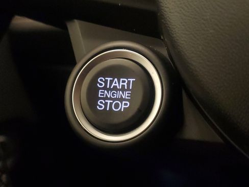 Used 2025 Alfa Romeo Tonale w/ Active Assist Package image 33