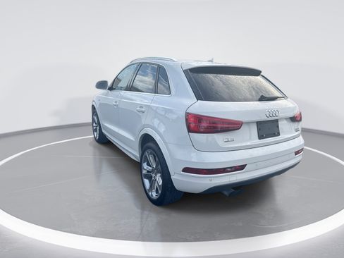 Used 2018 Audi Q3 2.0T Premium Plus w/ Premium Plus Package AWD/4WD image 6
