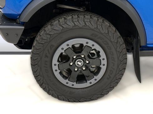 Used 2022 Ford Bronco Badlands AWD/4WD image 10