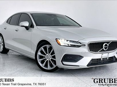 Used 2019 Volvo S60 T5 Momentum w/ Multimedia Package