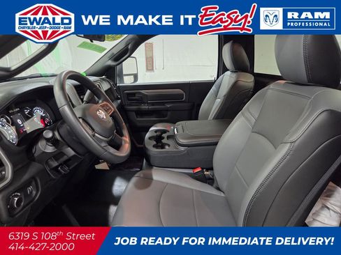 New 2024 RAM 3500 Tradesman image 10