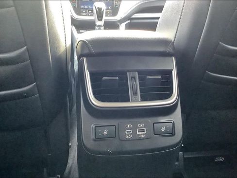 Certified 2023 Subaru Outback Limited image 39