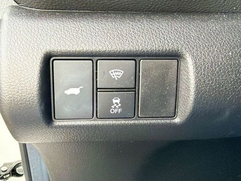 Used 2025 Honda Pilot TrailSport image 22