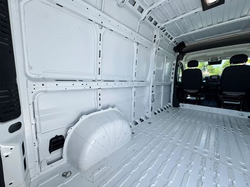 Used 2026 RAM ProMaster 2500 w/ Convenience Group FWD image 28