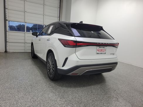 Used 2023 Lexus RX 350 AWD w/ Accessory Package (Z1) image 4