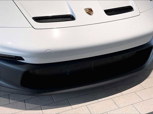 Used 2022 Porsche 911 GT3 image 30