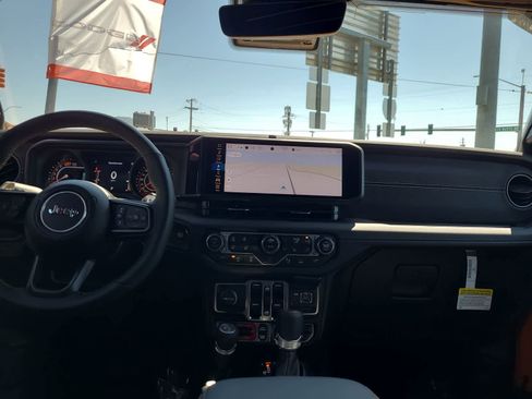 New 2025 Jeep Wrangler Unlimited Rubicon 392 image 18