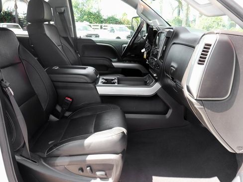 Used 2019 Chevrolet Silverado 2500 LTZ w/ Duramax Plus Package image 42