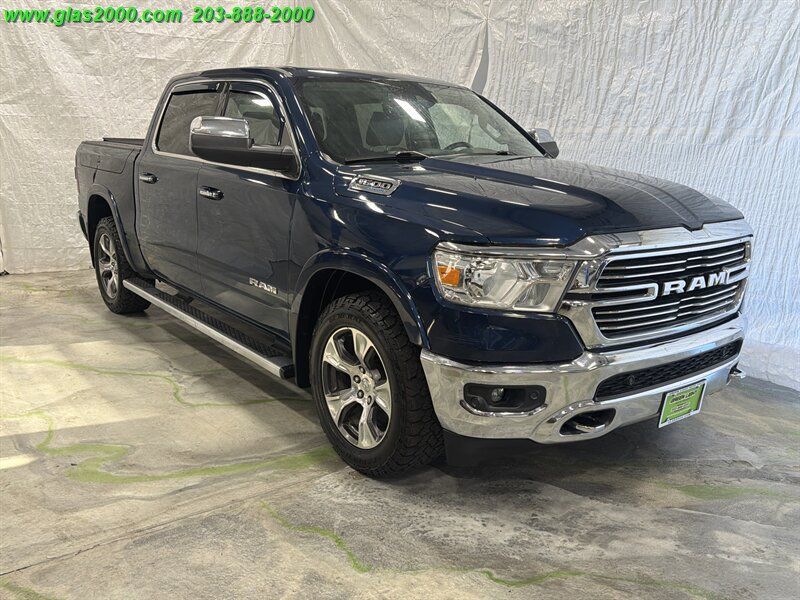 Used 2022 RAM 1500 Laramie AWD/4WD image 2