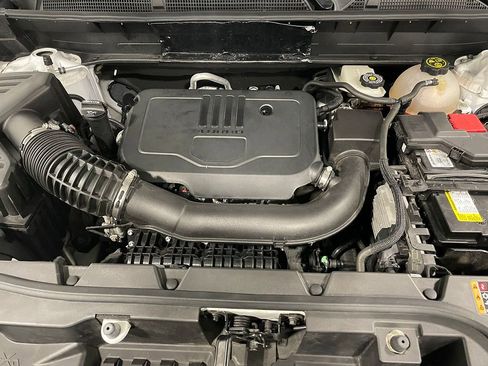 Used 2023 GMC Acadia SLT image 41