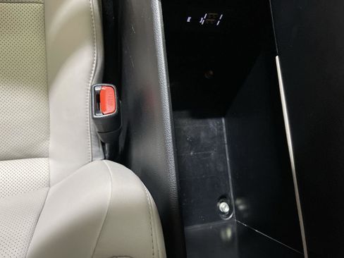 Used 2019 Lexus UX 250h image 20