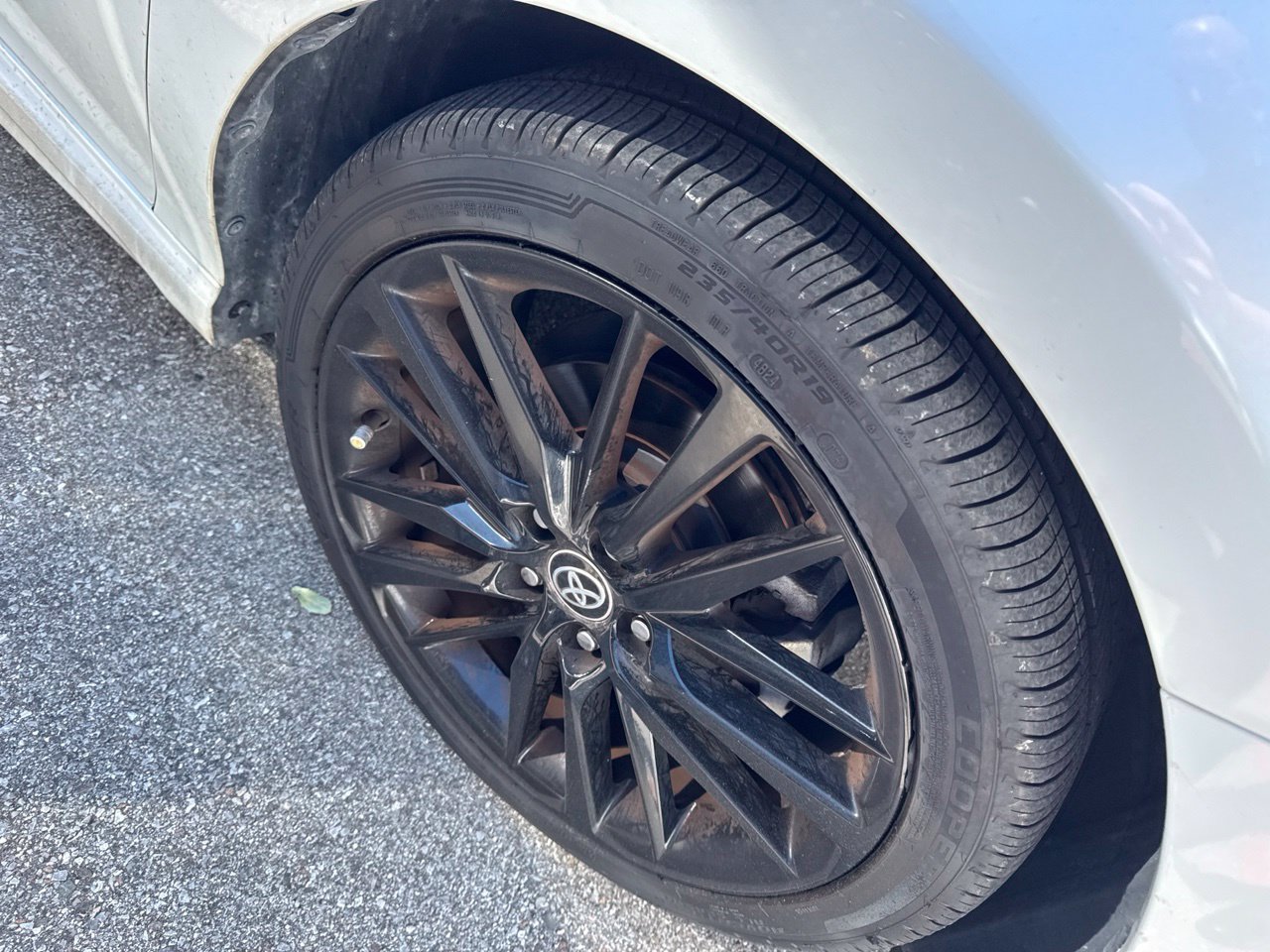 Used 2021 Toyota Camry XSE FWD image 4