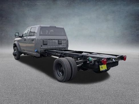 New 2026 RAM 5500 Tradesman AWD/4WD image 7