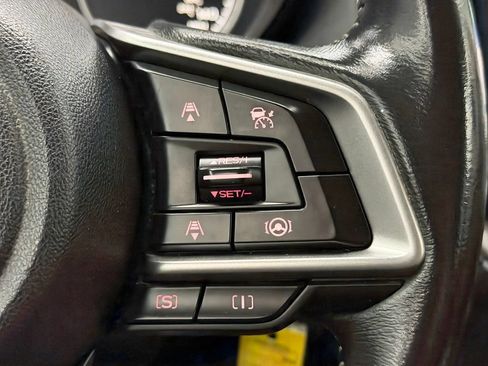 Used 2020 Subaru Forester Premium AWD/4WD image 28