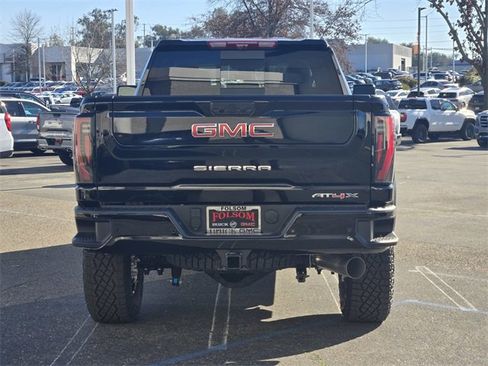 New 2026 GMC Sierra 2500 AT4X image 5