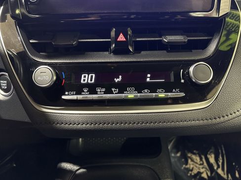 Certified 2024 Toyota Corolla SE image 20