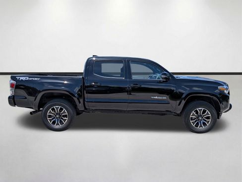 Used 2023 Toyota Tacoma TRD Sport RWD image 3