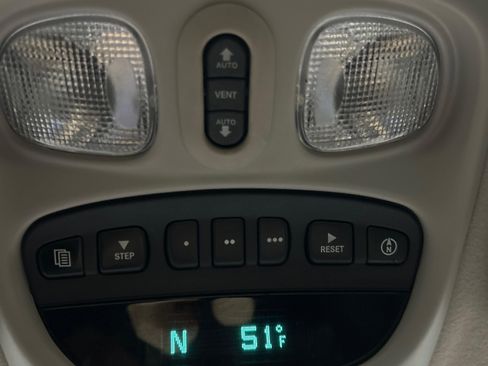 Used 2009 Dodge Ram 3500 Truck Laramie image 19