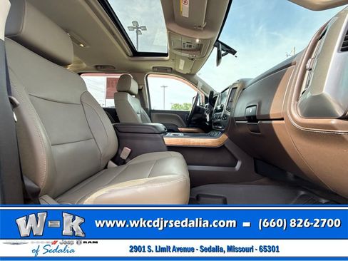 Used 2018 Chevrolet Silverado 3500 LTZ w/ Duramax Plus Package AWD/4WD image 32