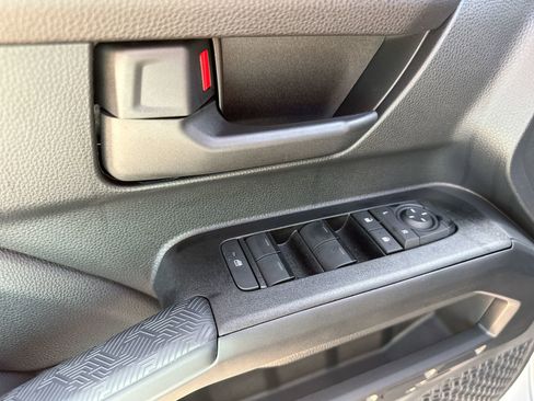 Used 2025 Toyota 4Runner TRD Off-Road image 13