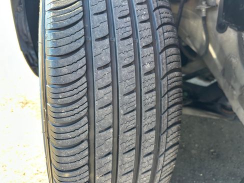 Used 2016 Nissan Rogue SV image 15