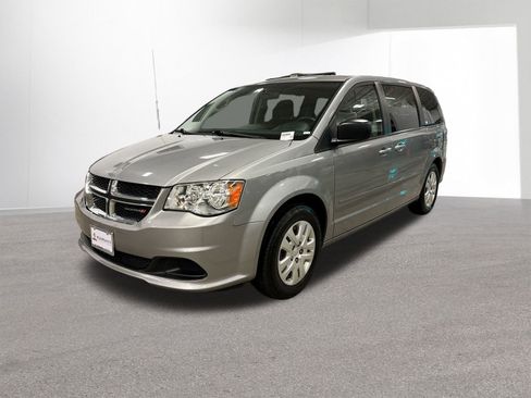 Used 2015 Dodge Grand Caravan SE w/ Quick Order Package 29E SE image 21