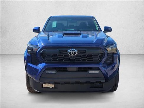 New 2025 Toyota Tacoma TRD Sport image 2