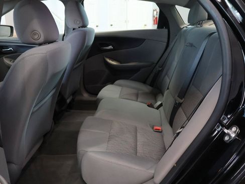Used 2017 Chevrolet Impala LS FWD image 11
