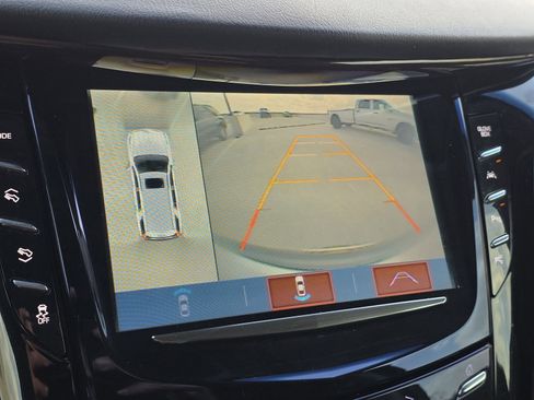 Used 2020 Cadillac Escalade ESV Luxury image 24