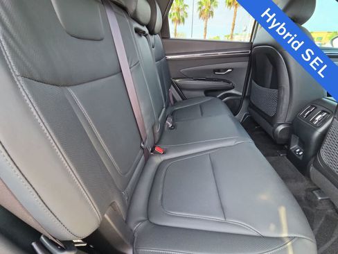 Certified 2024 Hyundai Tucson SEL AWD/4WD image 17