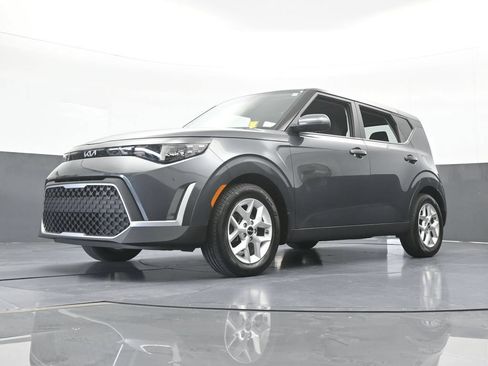 Used 2024 Kia Soul S FWD image 52