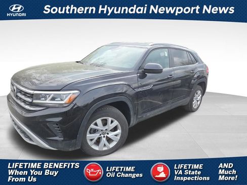 Used 2021 Volkswagen Atlas Cross Sport S image 1