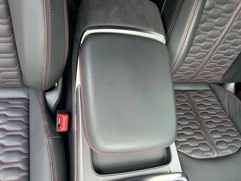 Used 2024 Audi RS Q8 AWD/4WD image 34