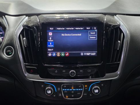 Used 2021 Chevrolet Traverse Premier w/ Redline Edition FWD image 20