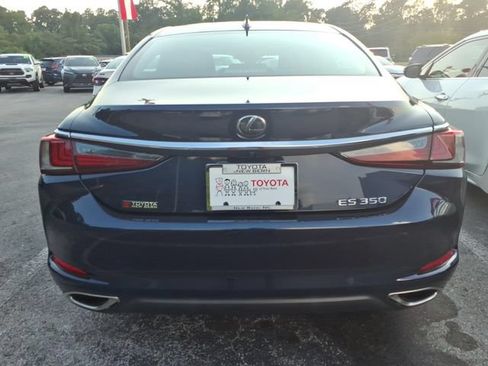 Used 2023 Lexus ES 350 w/ Accessory Package (Z2) FWD image 2