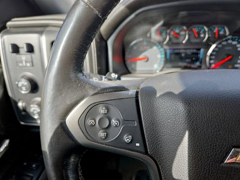 Used 2018 Chevrolet Silverado 1500 LTZ Z71 w/ Redline Edition image 17