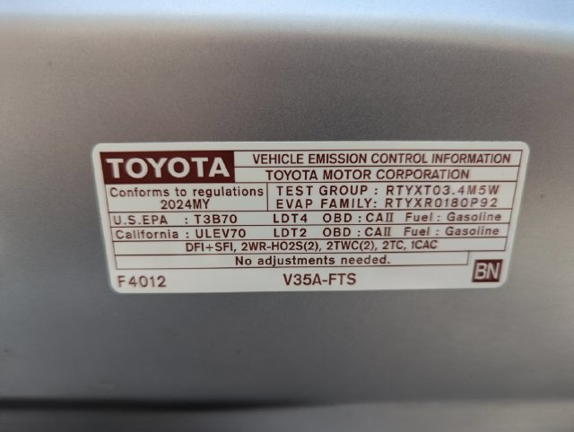 Used 2024 Toyota Tundra SR5 w/ SR5 Premium Package AWD/4WD image 12