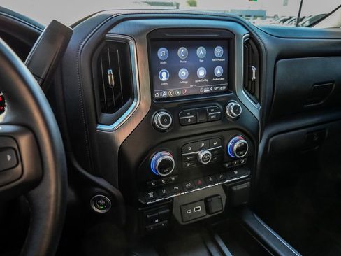 Used 2022 GMC Sierra 3500 Denali w/ Denali Ultimate Package image 38