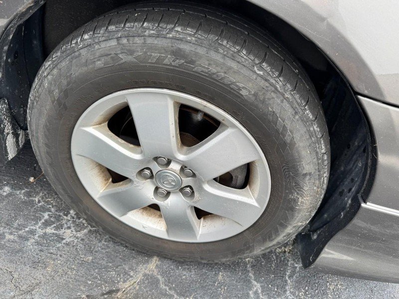 Used 2006 Toyota Corolla S FWD image 5