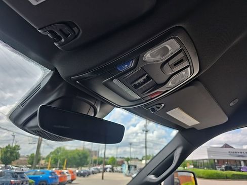 New 2026 RAM 3500 Tradesman AWD/4WD image 18