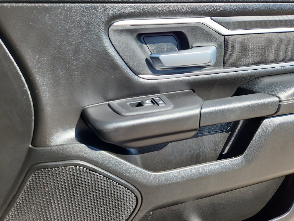 Certified 2025 RAM 1500 Big Horn AWD/4WD image 14