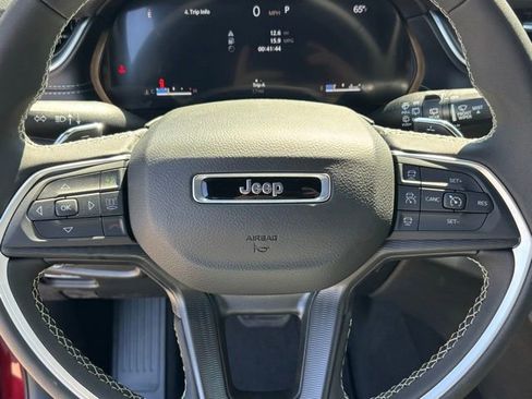 New 2026 Jeep Grand Cherokee Laredo AWD/4WD image 14