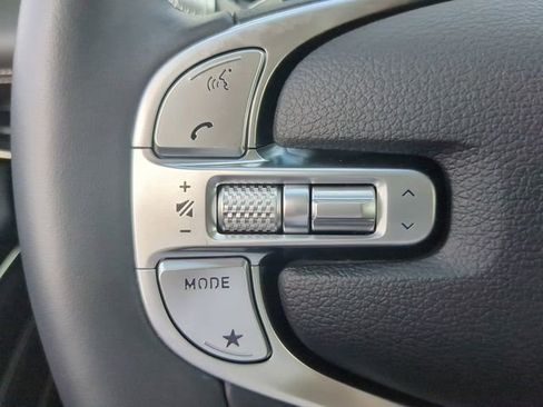 Used 2024 Genesis GV80 2.5T w/ Advanced Package image 22